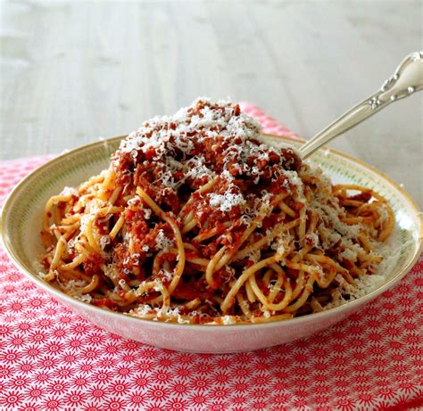 slow-cooker-bolognese-sauce-foodtastic-mom image