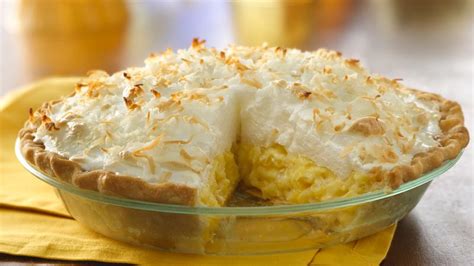 pineapple-cream-pie-recipe-pillsburycom image