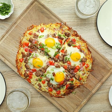 breakfast-hash-brown-pizza-fred-meyer image