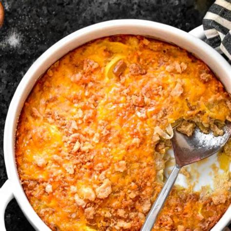 low-carb-keto-squash-casserole-suuuper-cheesy image