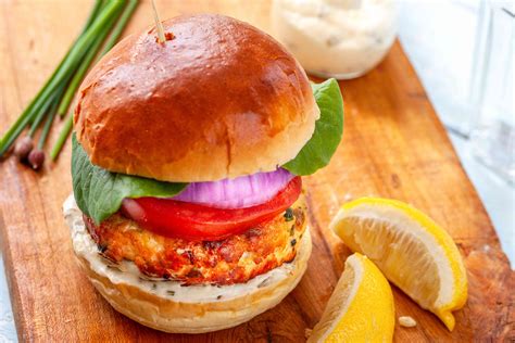 salmon-burgers-with-chive-and-lemon-mayonnaise image