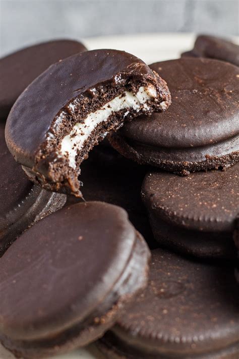 fudge-covered-oreos-homemade-better-than-the image