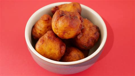 fried-banana-balls-southeast-asian-recipes-nyonya image