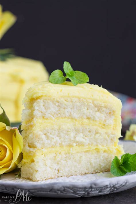 lemon-layer-cake-with-lemon-curd-and-lemon image