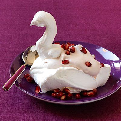 pavlovas-with-pomegranate-cream-recipe-womans-day image
