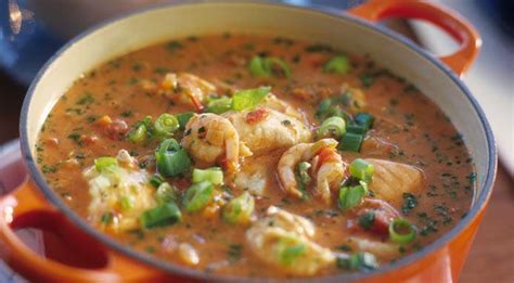 fish-stew-recipe-moqueca-de-camarao-easy-brazilian-fish-stew image