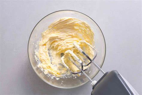 simple-and-easy-lemon-butter-spread-recipe-the image