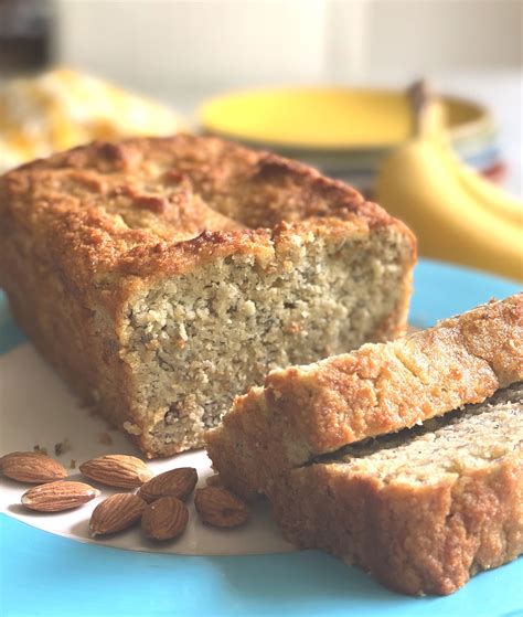 recipe-almond-banana-bread-blue-diamond image