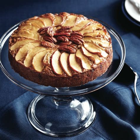 applesauce-cake-chatelaine image