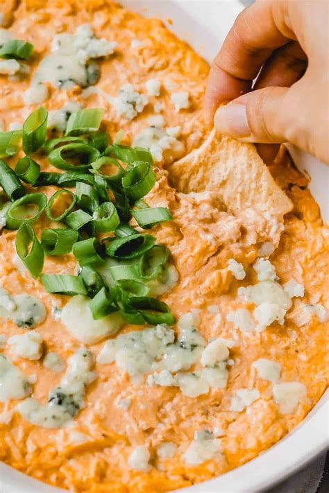 buffalo-chicken-dip-with-blue-cheese-easy-chicken image
