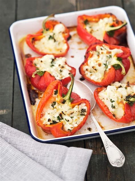 stuffed-red-peppers-with-quinoa-fodmap-everyday image