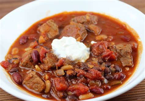 slow-cooker-beef-and-three-bean-chili-recipe-cullys image
