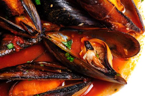 cozze-alla-tarantina-traditional-mussel-dish-from image