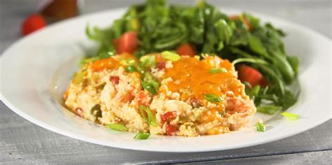 cheesy-shrimp-and-grits-casserole-recipe-myrecipes image