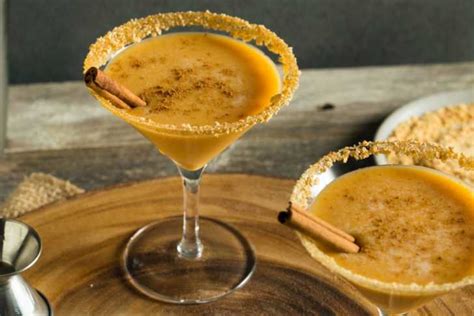 sweet-and-spiced-pumpkintini-12-tomatoes image