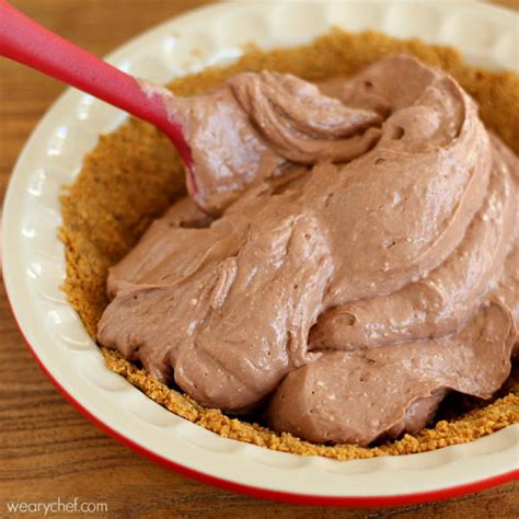 no-bake-chocolate-cheesecake-pudding-pie image