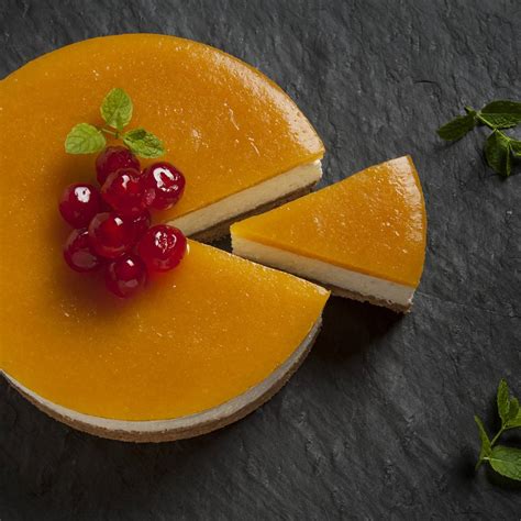 apricot-amaretto-cheesecake image