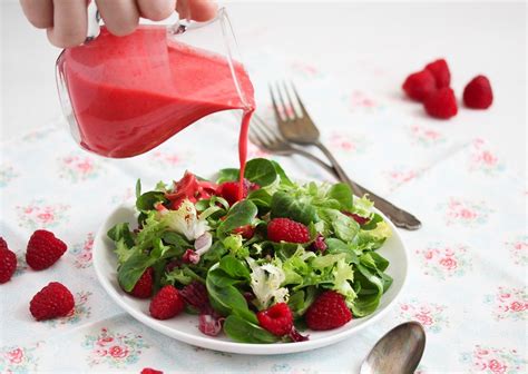 raspberry-vinaigrette-raspberry-salad-dressing-where image