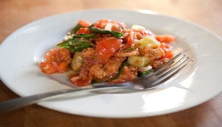 panzanella-tuscan-tomato-and-bread-salad image