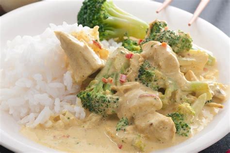 chicken-broccoli-rice-casserole-with-curry-saving image
