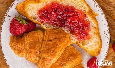 crockpot-mixed-berry-jam-the-slow-roasted-italian image