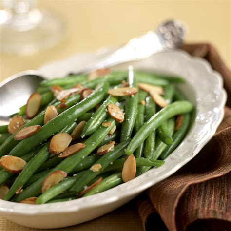classic-green-beans-almondine-manns-fresh image