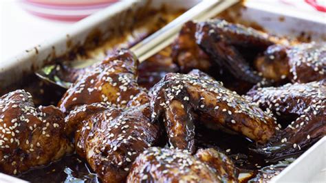 jerry-rices-favorite-chicken-wings-parade image