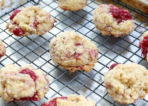 raspberry-scone-cookies-barefeet-in-the-kitchen image