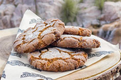 disney-shared-their-molasses-crackle-cookie-recipe-just image