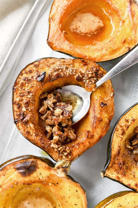 sweet-delicious-oven-baked-acorn-squash image