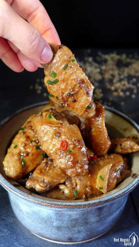 braised-chicken-wings-with-white-pepper-胡椒鸡翅-red image