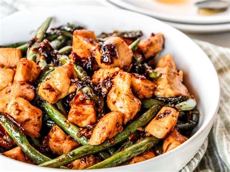 chipotle-chicken-with-green-beans-the-whole-cook image