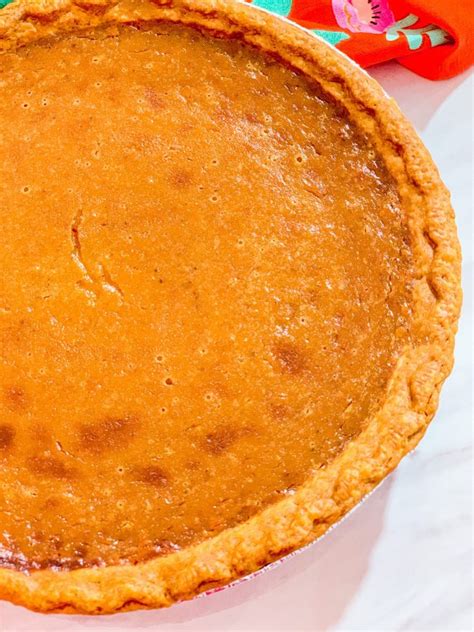 black-folks-sweet-potato-pie-recipe-the-soul-food-pot image