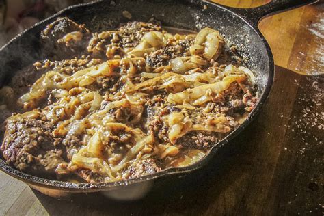 pan-fried-venison-liver-with-onions-and-beer image