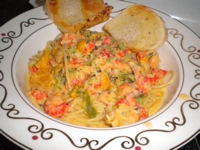 creamy-crawfish-pasta-tasty-kitchen-a-happy image