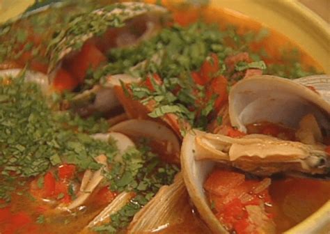portuguese-steamed-clams-cooking-techniques image