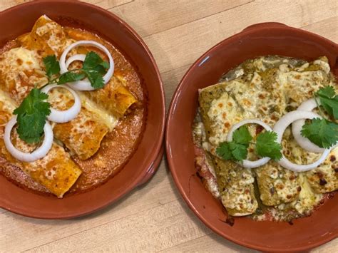 enchiladas-suizas-creamy-chicken-enchiladas-with image