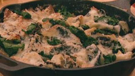 broken-florentine-lasagna-bake-recipe-rachael-ray image