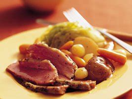 old-world-corned-beef-and-vegetables image
