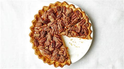 the-perfect-thanksgiving-pie-is-a-pumpkin-pecan-hybrid image