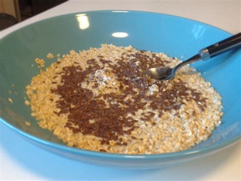cold-flax-oatmeal-recipe-and-nutrition-eat-this-much image