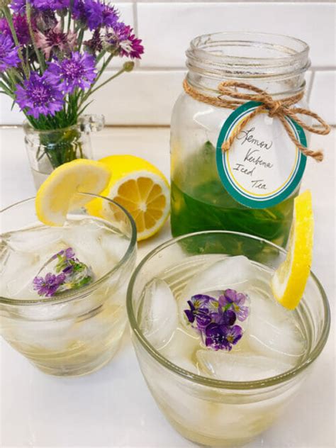 how-to-make-herbal-iced-tea-with-fresh-herbs image