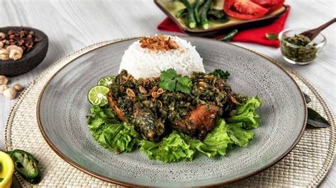ayam-goreng-cabe-ijo-fried-chicken-with-green-chili image