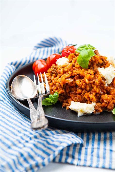 a-rich-and-hearty-beef-mince-risotto-recipe-greedy image