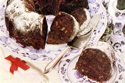 rocky-road-cake-a-retro-chocolate-recipe-from-the-80s image