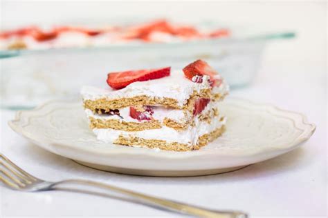 strawberry-icebox-cake-easy-3-ingredient image