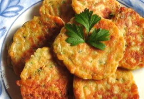 zucchini-and-corn-fritters-real-recipes-from-mums image