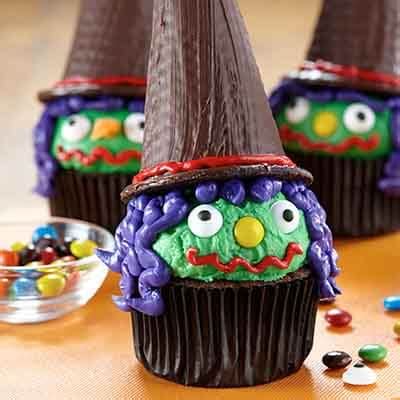 halloween-witch-cupcakes-recipe-land image