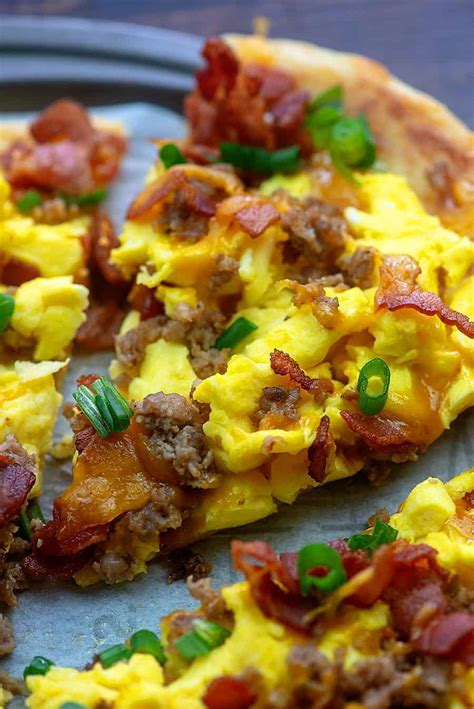 meat-lovers-breakfast-pizza-that-low-carb-life image