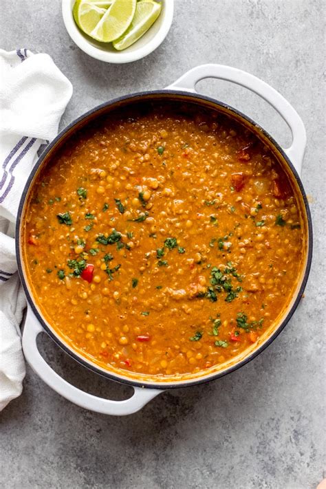 easy-lentil-chili-only-10-ingredients-little-broken image
